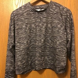 Cropped Lou & Grey Workout Shirt